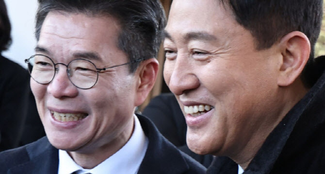 서울시장 정원오 44% vs 오세훈 31%…부산시장 전재수 40% vs 박형준 30%
