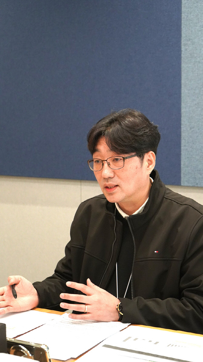 “로봇 해킹돼도 위험 행동 칼차단”…피지컬 AI 보안 해법은 ‘락다운’