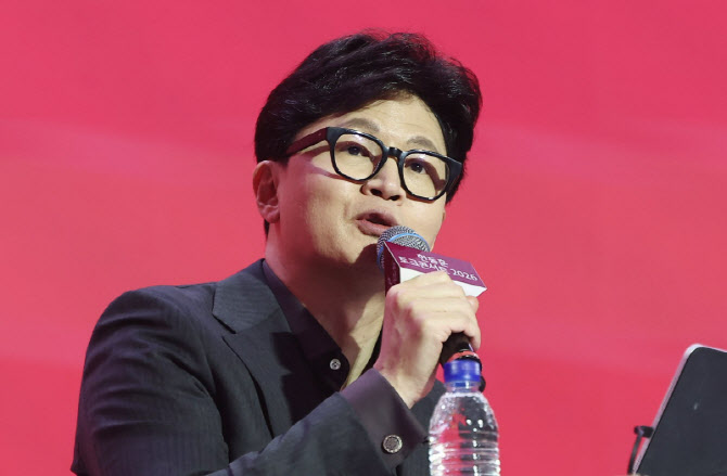 한동훈 "국힘, 계엄 때보다 더 퇴행...예방 못 해 죄송"
