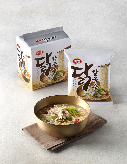 하림, 닭의 진한 맛 담은 한 그릇 ‘닭칼국수’ 출시