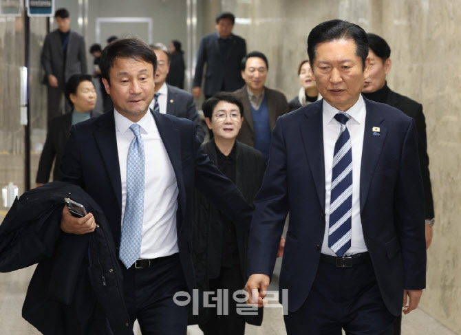 [포토]정청래-한병도, '정책 의원총회 참석'
