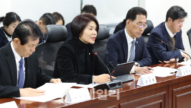 당정 "퇴직연금 기금화법, 연내 통과"