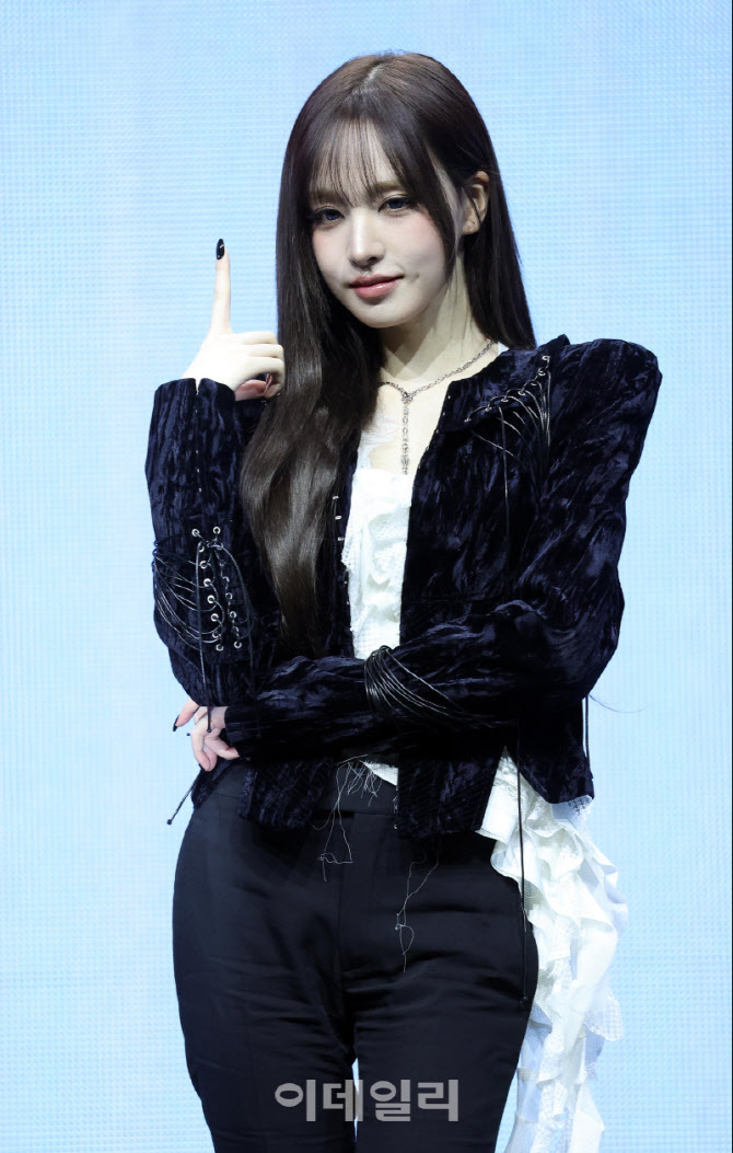 [포토]아이브(IVE) 리즈, '인형인가요?