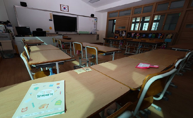 "너는 학폭 가해자" 담임 질책…중학생 투신 사건 항소심서 반전