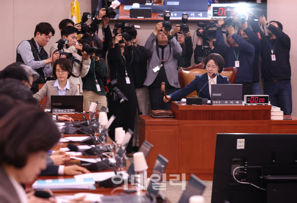 광주·전남 통합법 與 주도 법사위 통과 대구·경북, 대전·충남 통합은 안갯속