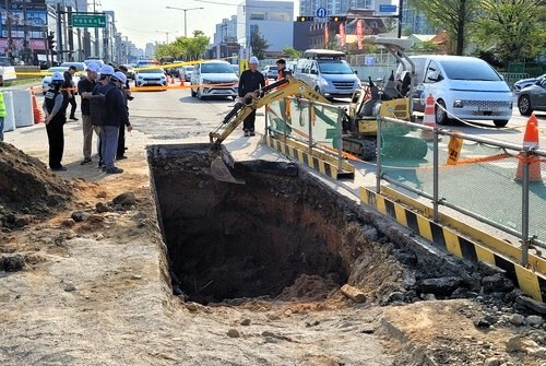 고양 하수관 공사 매몰 사망사고 건설사대표·공무원 재판행