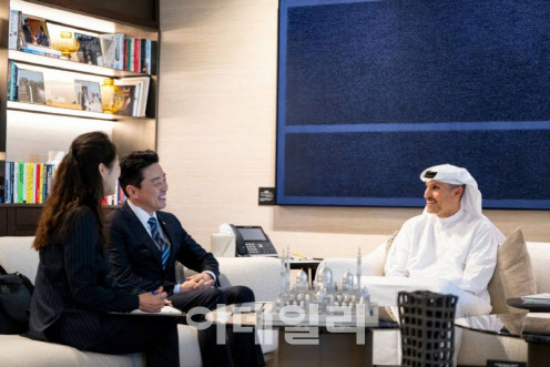 '두쫀쿠로 통했다'…강훈식 "UAE 협력 한결 수월"