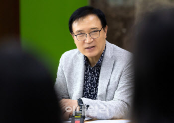 임태희 "촉법소년 연령 하향, 처벌·교육 병행 방안 만들어야"