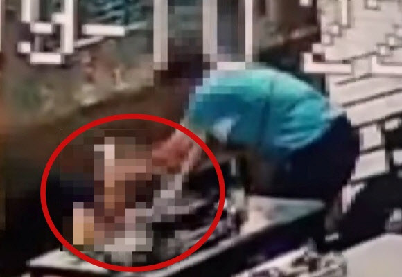 “50대女 버젓이 성추행·폭행하고도”…유부남 프로골퍼 ‘감형’ 이유가
