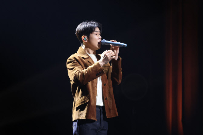 [포토]폴킴, 이데일리 일자리 희망 콘서트 무대