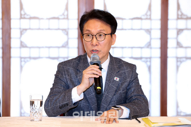 金총리, 이란 사태에 "국민 안전 최우선, 24시간 대응체계 가동"