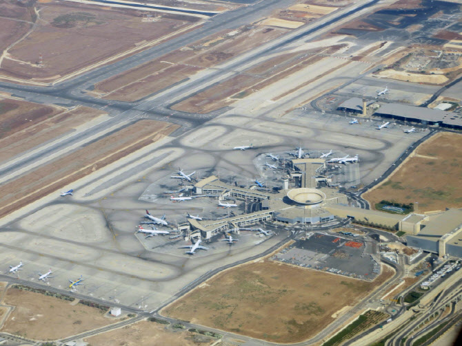 이스라엘 벤구리온 공항, ‘제한적 형태’로 영공 재개방