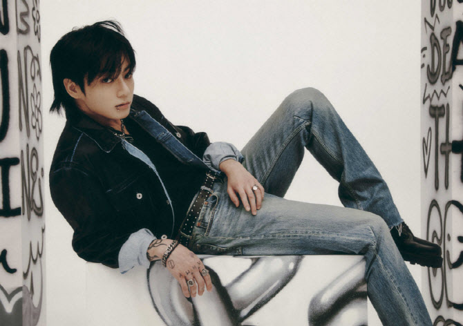 BTS 정국 집 20여 차례 찾은 브라질 여성…스토킹 혐의로 구속기소