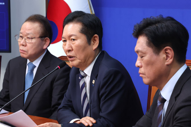 정청래 "''4무 공천'…제2의 더컷유세단 나오길"