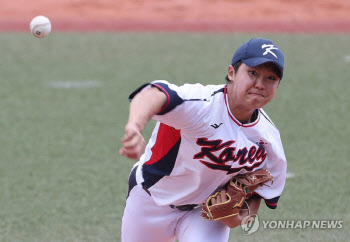 소형준, WBC 첫 경기 체코전 선발..."1200만 관중 책임감 갖고"