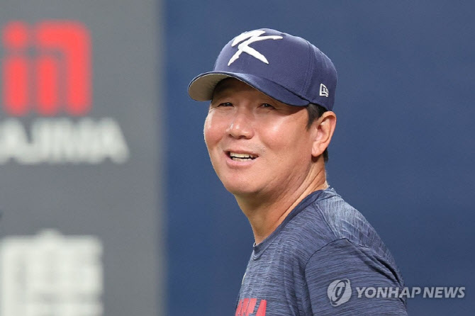 류지현 감독 출사표 "결선 열리는 마이애미까지 꼭 간다"