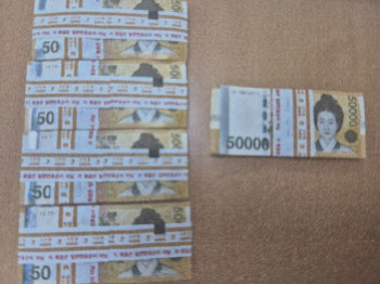 "2500만원 찾아가세요"...쓰레기봉투 담긴 돈다발, 누구에게