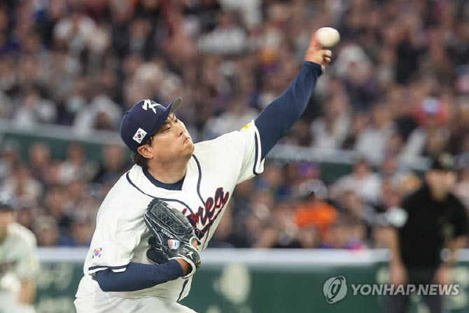 '17년 만의 WBC 등판' 류현진, 3이닝 1실점 호투...피홈런  '옥에 티'