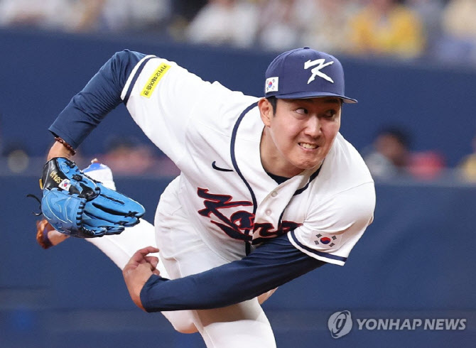 '호주전 벼랑 끝 선발' 손주영 "무조건 점수 안주겠다"