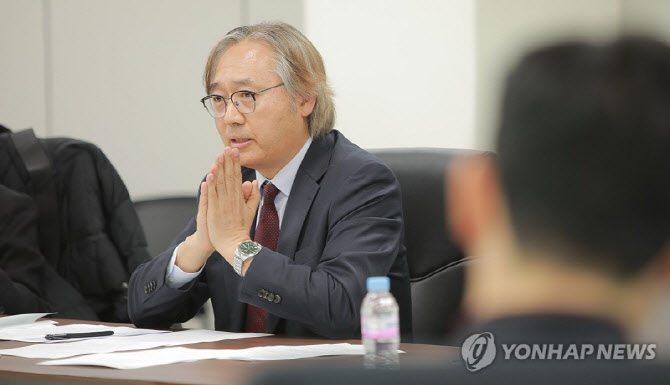 [속보]박찬운 檢개혁추진단 자문위원장 사임…"보완수사 폐지 반대"