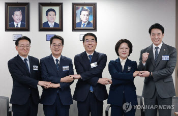 달아오르는 민주당 경선…네거티브 경쟁 격화 우려도