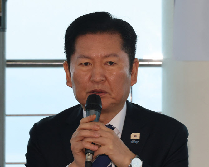 검찰개혁 당내 갈등에 정청래 "대통령 철학, 당에서 뒷받침"