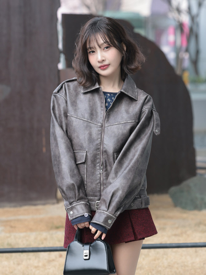 조이, 인형