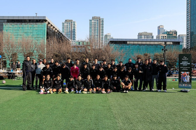 써밋23, 미국 대학 축구 감독 초청 쇼케이스 성료… 한국 선수들에 실질적 진학 기회 제공