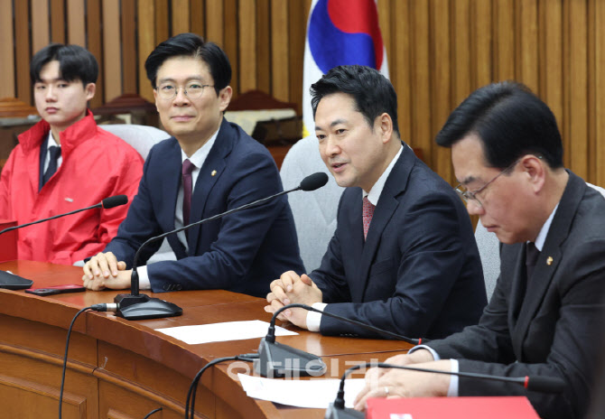 장동혁 "윤리위, 제소된 모든 징계 논의 멈춰달라" 요청(상보)