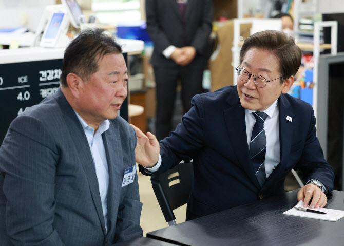 김경일 파주시장 "경선 다가와 네거티브 춤춰…바른 정치할 것"