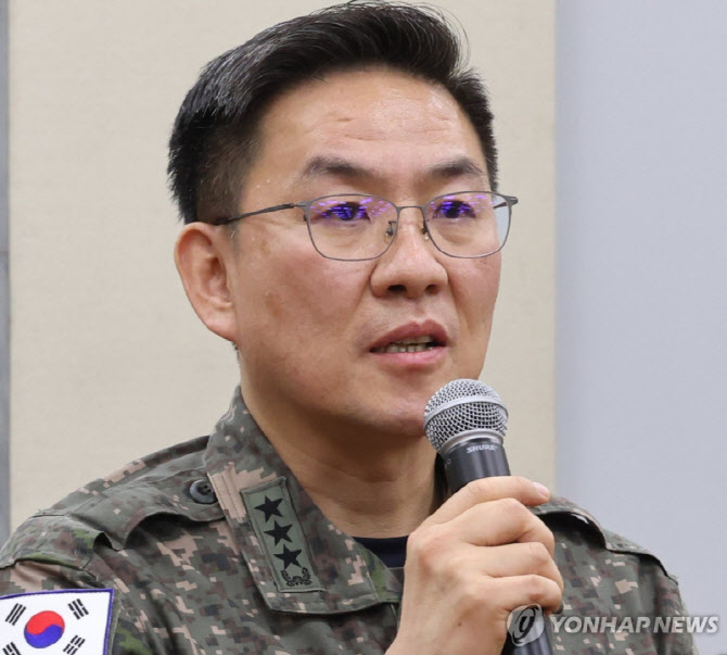 경찰, '尹 탄핵심판 위증' 이진우 전 수방사령관 불구속 송치