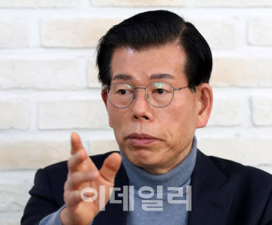 ‘이재명 조폭 연루설’ 허위사실 공표 장영하 징역형 집유 확정