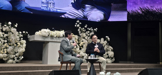 윤준호 작가의 북콘서트, 대전서 성료
