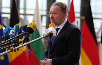 "전쟁 자금 지원 못 해"…EU 에너지수장, 유가 변수에도 "러시아 NO"