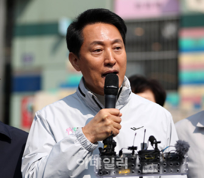 [포토] 간담회하는 오세훈 서울시장