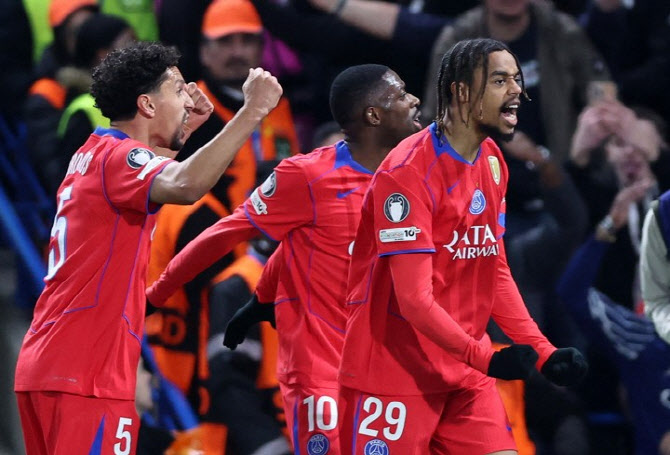 '이강인 교체 출전' PSG, 첼시 완파하고 UCL 8강행