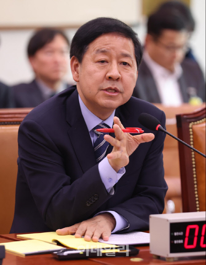 [포토]법사위, '답변하는 구윤철 부총리'