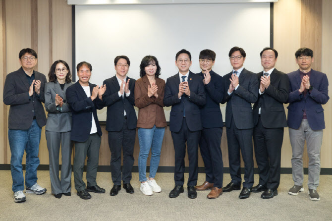 국대AI, 국가 안보 나선다…"한국서도 앤트로픽 나와야"