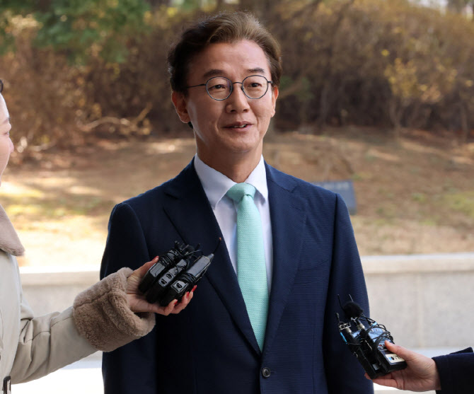 [포토]전재수 더불어민주당 의원, 정교유착 합동수사본부 출석