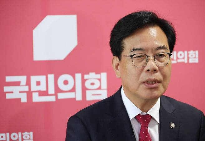 송언석 "탈당 '성추행 의혹' 장경태, 여야 합의로 의원직에서 제명해야"