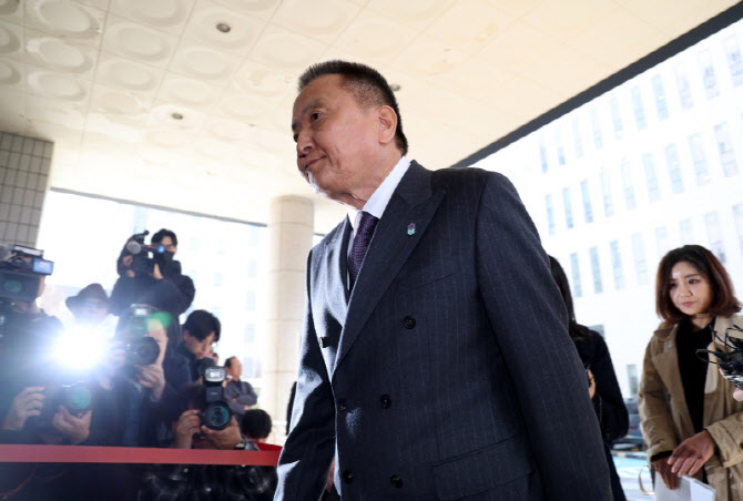 '컷오프' 김영환 충북지사 가처분 심문…"이중잣대 내세운 자의적 결정"