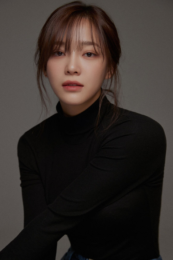 김세정, 이병헌 소속사 BH엔터테인먼트 전속계약
