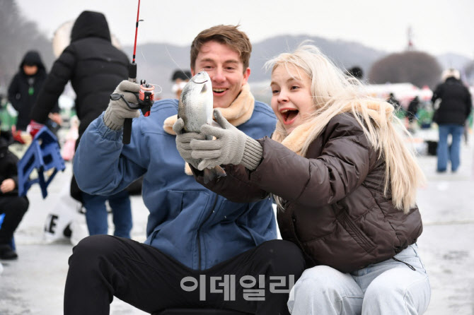 글로벌 축제 확대…방한 외래객 3000만 시대 연다