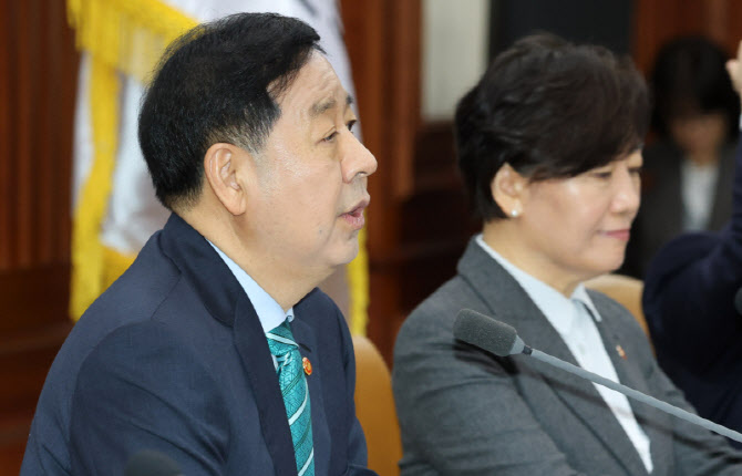 [포토]발언하는 구윤철 부총리