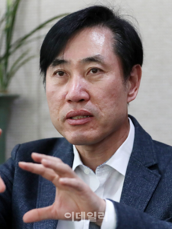 [포토] 하태경 보험연수원장