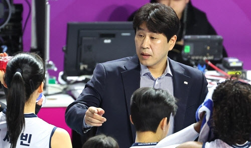 '챔프전 직행' 한국도로공사, 김종민 감독과 결별