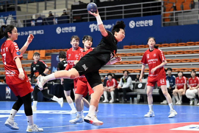 SK슈가글라이더즈, 대구광역시청 꺾고 17연승...정규리그 우승