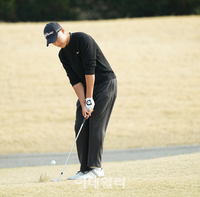 [포토]김지호,칩인 버디 도전