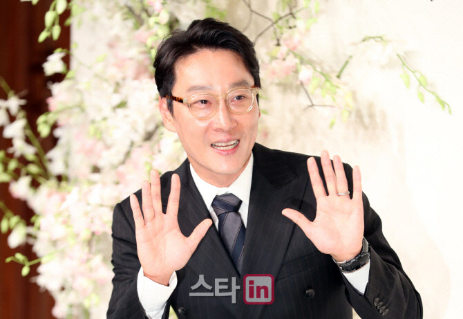 4년 쉰 이휘재, 오늘 '불후' 출연…'세월이 가면' 부른다