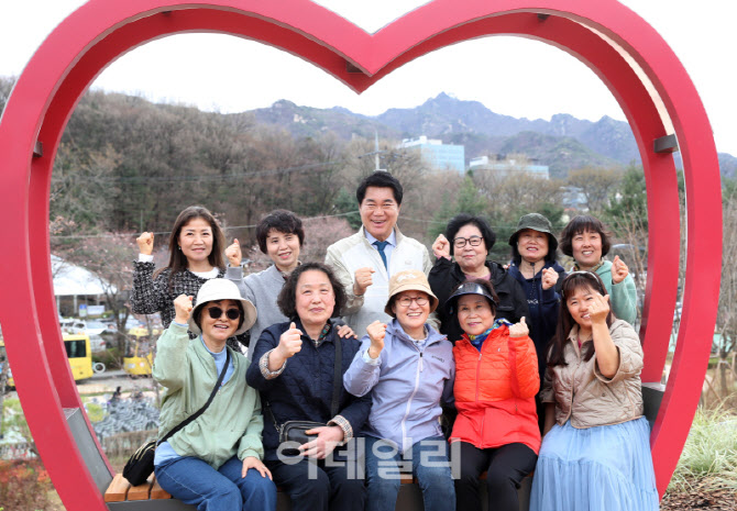 [포토] 관악구, 낙성꽃들정원 준공